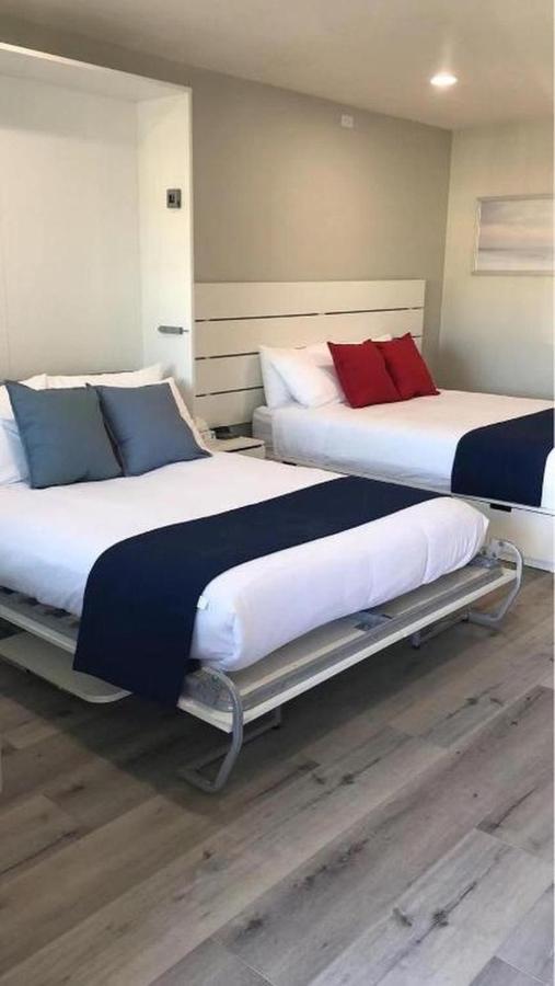 Omeo Suites Alhambra Bagian luar foto